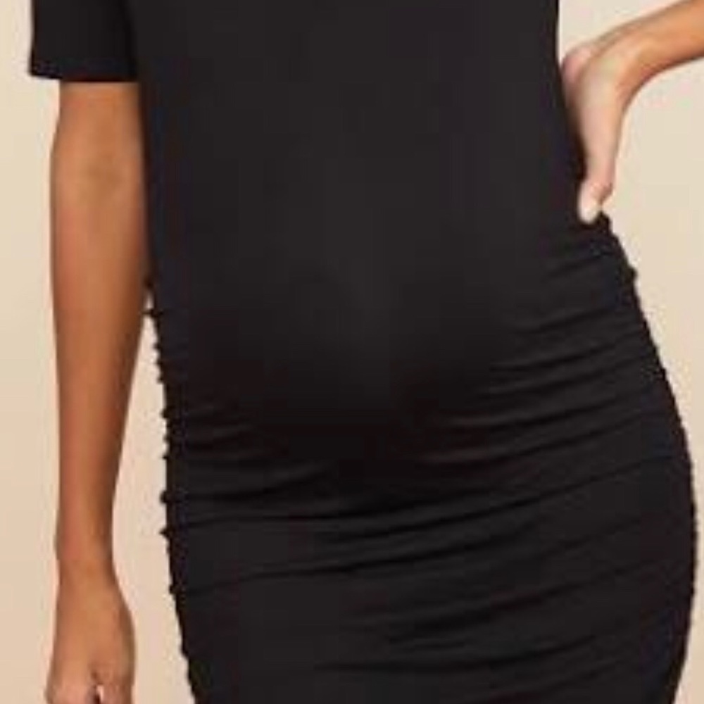 Fitted Maternity Dress in black